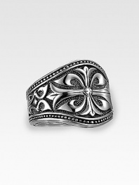 Handsome sterling silver design is detailed with fine Sparta engraving. About ¾ dia (at widest point) Made in USA