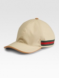 Cotton baseball hat with signature web and adjustable hook-and-loop closure. Available in khaki with green/red/green web & navy with blue/red/blue web Leather trim Cotton Made in Italy 