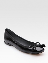 Glossy patent leather flat has comfortable ultrasuede lining and molds perfectly to the foot for a tailored fit. Patent leather upper Ultrasuede lining Leather sole Padded insole Imported
