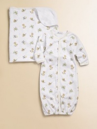Wrap your little one in warmth with the softest pima cotton, printed with whimsical nursery rhyme characters.27½W X 27½HPima cottonMachine washImported