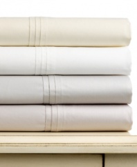 Crafted of the finest pima cotton, this 500 thread count Pinktuck Sateen flat sheet from Barbara Barry evokes a truly elegant feel and luxuriously soft hand. Finished with a classic triple pleat along the cuff. Choose from an array of soft hues.