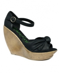 The Ricki wedge sandal from Blowfish is not to be messed with. The sultry vamp and sky-high wedge heel are for shoe-lovers and ladies who like to add a little spice.
