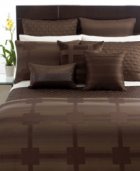 Get squared away in modern style with Hotel Collection's Meridian Sepia quilted coverlet, featuring a unique grid design and lustrous finish.