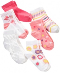 Nice footwork. She'll love putting on a pair of these adorable socks from this So Jenni six pack.