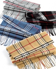 Add some timeless polish to your favorite cold weather looks and accent your winter wardrobe with this timeless plaid tie from John Ashford.