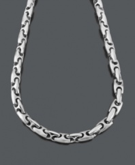 Add a little dimension to your look with a polished layer. Men's necklace features a marina link chain crafted in stainless steel. Approximate length: 24 inches.