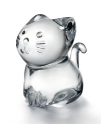 The perfect pet, the Minimals Kitty figurine from Baccarat won't shed, doesn't scratch and always looks adorable in luminous crystal with cute cartoon features.