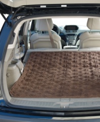 Keep your car clean and pristine with the easy-care Auto Friend cover from Sure Fit. Featuring durable, quilted polyester with a built-in waterproof barrier that protects your car from spills and messes that pets, children and everyday errands can cause. Plus, it's a breeze to set up and take off!