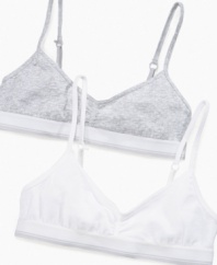 Smooth support and comfort for her comes in a convenient 2 pack of basic cropped-style bras from Maidenform.