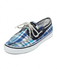 Smooth sailing! Sperry Top-Sider's Bahama boat shoes convey classic nautical style, but a playful plaid gives them a colorfully chic update. Wear them with white denim to show off their preppy pattern.