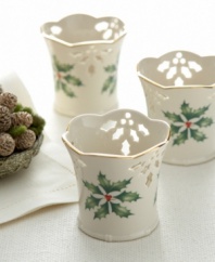 With a scalloped rim and pierced design of holly and berries, this votive set complements the rest of the Holiday collection from Lenox. Qualifies for Rebate