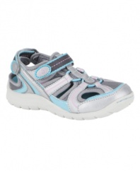 Keep her running on all gears with these easy-to-clean shoes from Stride Rite.