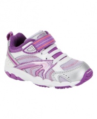 Running, walking or just hanging out. No matter what gear she's in she'll be comfy in these easy-to-clean Stride Rite sneakers treated with antimicrobial material for fresh feet.