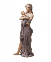 Something a mother and child can one day cherish together, the Gentle Embrace figurine captures a tender moment in glazed Lladro porcelain.