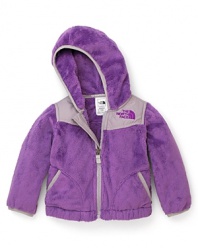 Surround her with plush warmth in this cozy North Face® silken fleece hoodie.