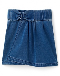 Perfect for the aspiring fashion maven, this knit denim skirt from GUESS Kids will have her striking a pose.
