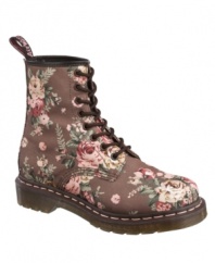 Dr. Marten's 1460 Floral Boots are pure girl power with their sweet combination of a strong boot silhouette and a dainty floral print pattern.
