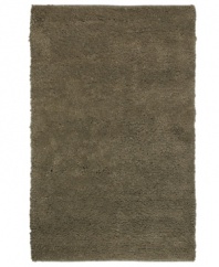 Sink into sumptuous softness with this opulent area rug from Surya. Hand-woven from the finest New Zealand felted wool for a thick, lush hand, this luxe piece provides an ideal foundation for traditional and contemporary furnishings alike.