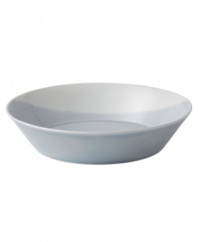 Perfect for every day, the 1815 pasta bowl from Royal Doulton features sturdy white porcelain streaked with pale blue for serene, understated style.