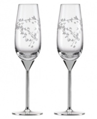 Perfect your toast with kate spade. Stems of leafy foliage flourish on Gardner Street flutes, featuring sparkling crystal bowls and silver-plated stems. A thoughtful gift for brides-to-be!