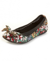 Pump up the prissiness. Cute prints make the comfy Pixie flats by Rebels even more charming.