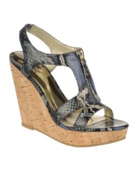 The Carlos Santana Pursuit Sandals have a fashionista following this season with their modern caged upper, edgy front zipper and trendy platform wedge.