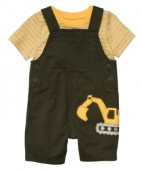 Dig in! Make playtime comfy and cozy with this adorable shirt and shortall set from Carter's.