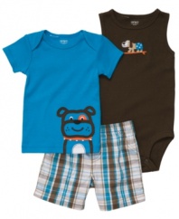 Style has gone to the dogs! Man's best friend will put a smile on your boys face in this comfy bodysuit, shirt and short set from Carter's.