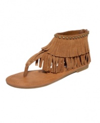 All fringe. All fashion. Steve Madden's Surrie flat thong sandals have an on-trend back-zipper and a super cute studded ankle enclosure.