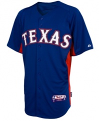 Everything's bigger in Texas. Show that you're team pride proves it with this Texas Rangers MLB jersey from Majestic.
