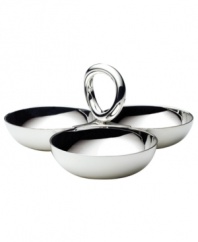 Smooth silver plate renders extra brilliant with the clean, fluid lines of Vertigo giftware. Ideal for dips, berries or party snacks, this large 3-section server features a twisted ring for improved functionality and contemporary flair.