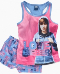 Star power. She'll be thrilled to show off her favorite pop-prince in this tank and short sleepwear set from AME.
