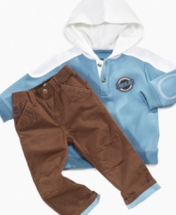 Keep him relaxed with cozy style in this hoodie and pant set from Timberland.