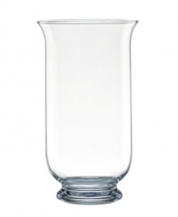Measuring in at just under one foot, this elegant Lenox Garden vase is designed to feature stalks of colorful snapdragons but doubles as a pillar candle holder. Beautiful for any space and shade of bouquet in luminous glass. Qualifies for Rebate