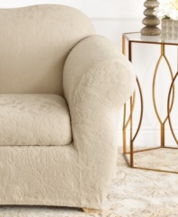 The perfect mix of form and fashion is found in this sumptuous stretch jacquard slipcover from Sure Fit. A raised damask pattern offers sleek texture for a clever update while its allover stretchy fabric lends a secure fit that tucks in and stays put!