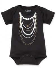 Who says rompers can't be fancy? A short sleeve black romper with pearl necklaces printed on front.