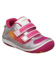 Sunny style. You can put a sweet smile on her face when you strap on these Stormy sneakers from Stride Rite, pretty protection for little toes.