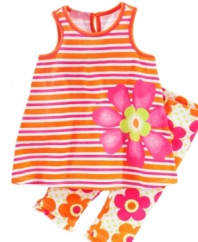 Brighten up. Make even the dreariest days vibrant with this colorful tunic and legging set from Kids Headquarters.