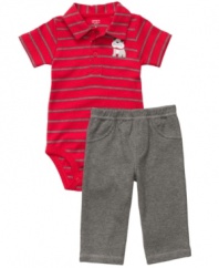 Playtime pals! He'll love sporting man's best friend during all his daytime activities in this comfy bodysuit and pant set from Carter's.