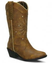 Bring Wild West looks to her wardrobe with these stylish Marissa boots from Jessica Simpson.