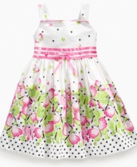 Pretty prints for your princess. Butterflies and polka dots add a special touch for a special little lady with this darling dress from Bonnie Jean.