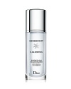 Diorsnow is a clinically-proven brightening treatment collection that evens the complexion, diminishes the appearance of dark spots and increases radiance. Powered by Icelandic Glacial Water and Diors exclusive Transparency Enhancing Complex the new formulas counteract skin acidity and target all 5 features of a radiant complexion (evenness, luminosity, moisture, texture and plumpness) for even faster and more effective brightening results. Immediately skin is illuminated with a flawless and even radiance that is intensified day after day.