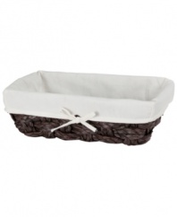 A welcome home starts with easy organization-make beauty time even better with this natural accent, a versatile storage basket with removable cotton-blend lining. The artsy 2-ply weave adds an artful touch to your space and brings order into fashion.