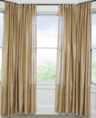 The perfect solution for your bay window, the Bayview curtain rod is specifically designed to fit three window panels. Adjustable. Choose from a black, bronze or nickel finish.