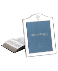 Cherish weddings, baptisms and other blessings in your life with the silver-plated Abbey picture frame from Reed & Barton. With an elegant cross and beaded edge, it's a meaningful gift to give and to get.