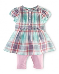 Designed in a pretty pastel palette, this adorable coordinating set pairs a plaid cotton twill tunic with a solid stretch legging for the perfect warm-weather ensemble.