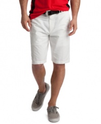 With clean, classic styling and a little more room to move, these adjustable waist shorts from Izod provide a versatile addition to your warm-weather lineup.
