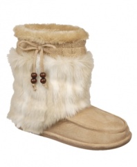 Beaded tie embellishment signifies the Native American-influenced aesthetic of Dr. Scholl's Chewy boots. Faux fur detailing on the shaft will help keep you toasty warm all winter long.