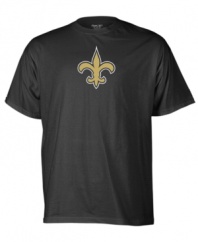 Geaux Saints! If you love your boys from New Orleans and want to cheer them back onto the big game, then you've got to rock this printed logo tee all season long.