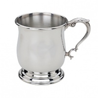 Crafted in the style of popular tankards orginially brought to New England by the British, this beautifully traditional pewter baby cup is finished with a rolled edge. It will be a treasured gift for newborns and their parents for years to come.